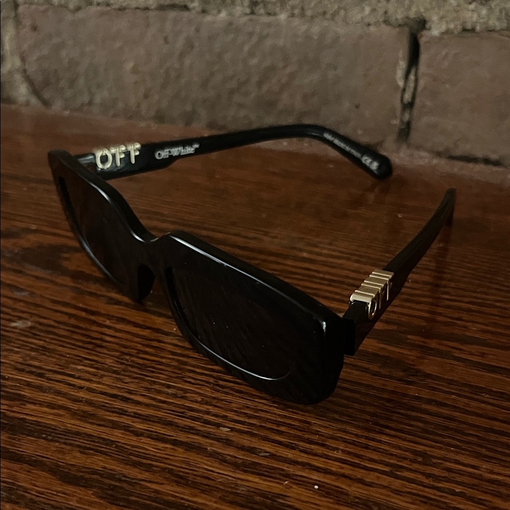 Off-White Black and Gold Sunglasses